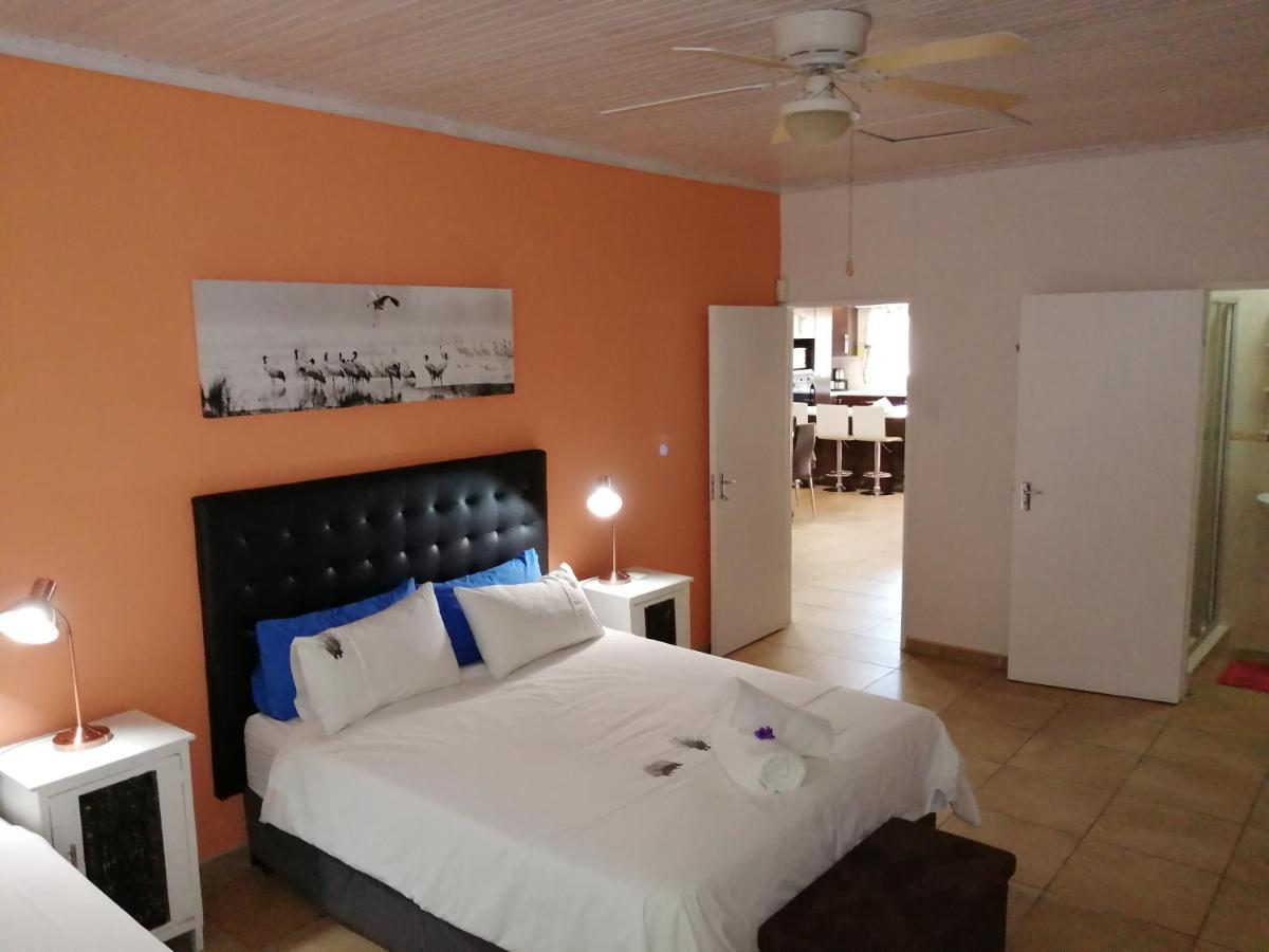 Capbon Guesthouse Βίντχουκ Εξωτερικό φωτογραφία