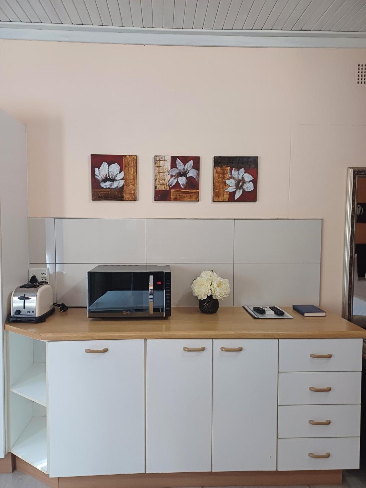 Capbon Guesthouse Βίντχουκ Εξωτερικό φωτογραφία