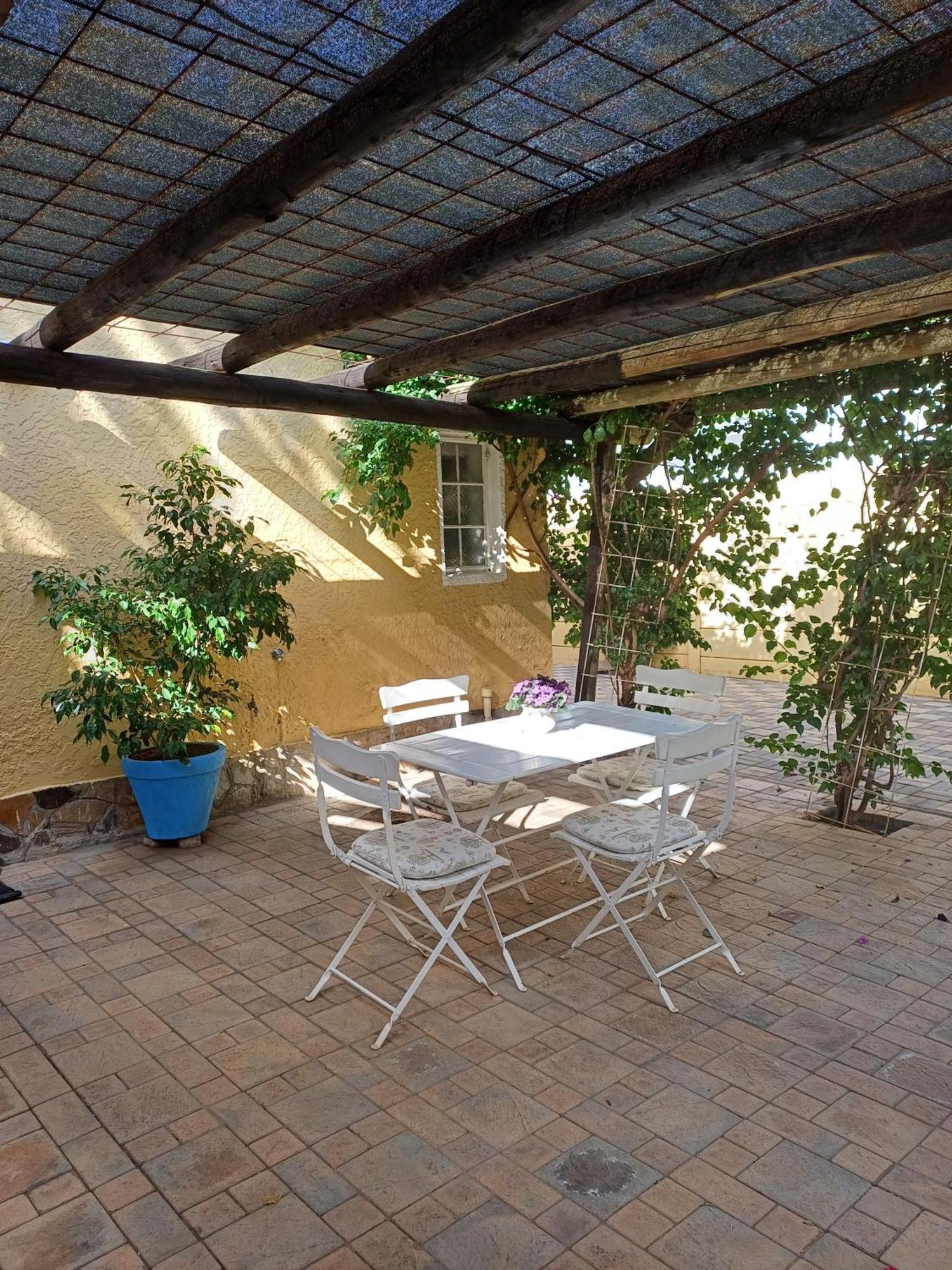 Capbon Guesthouse Βίντχουκ Εξωτερικό φωτογραφία