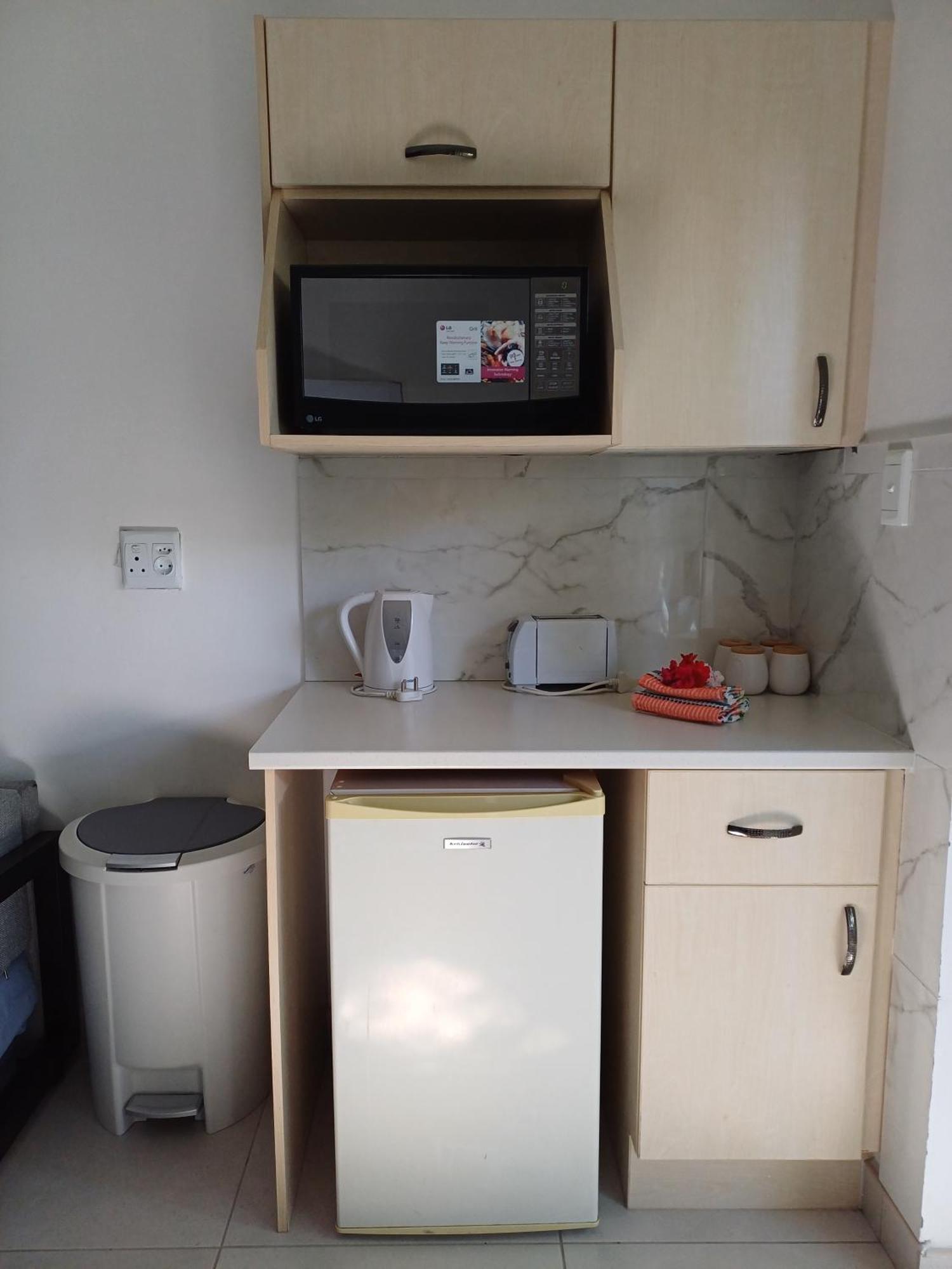 Capbon Guesthouse Βίντχουκ Εξωτερικό φωτογραφία