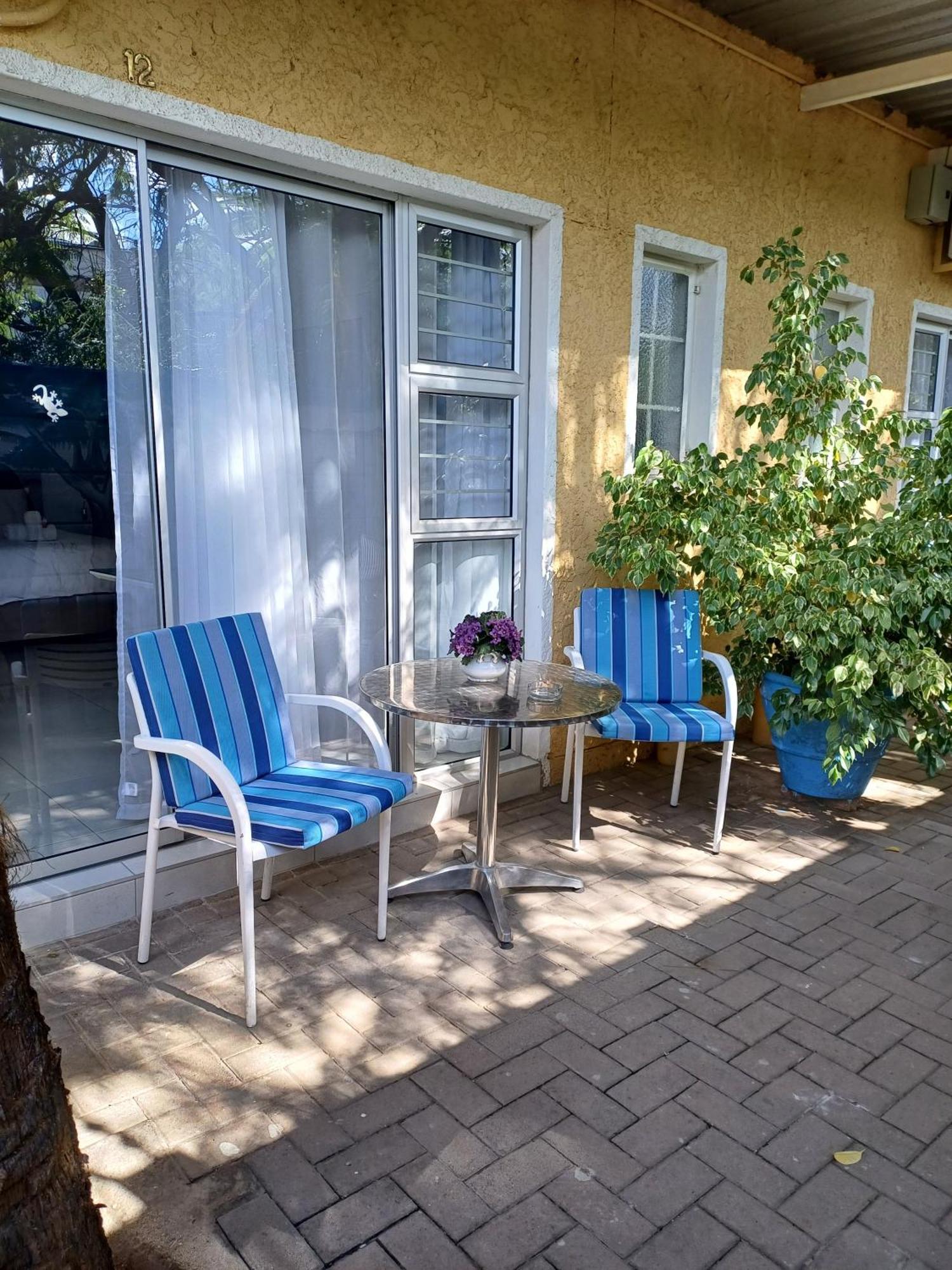 Capbon Guesthouse Βίντχουκ Εξωτερικό φωτογραφία