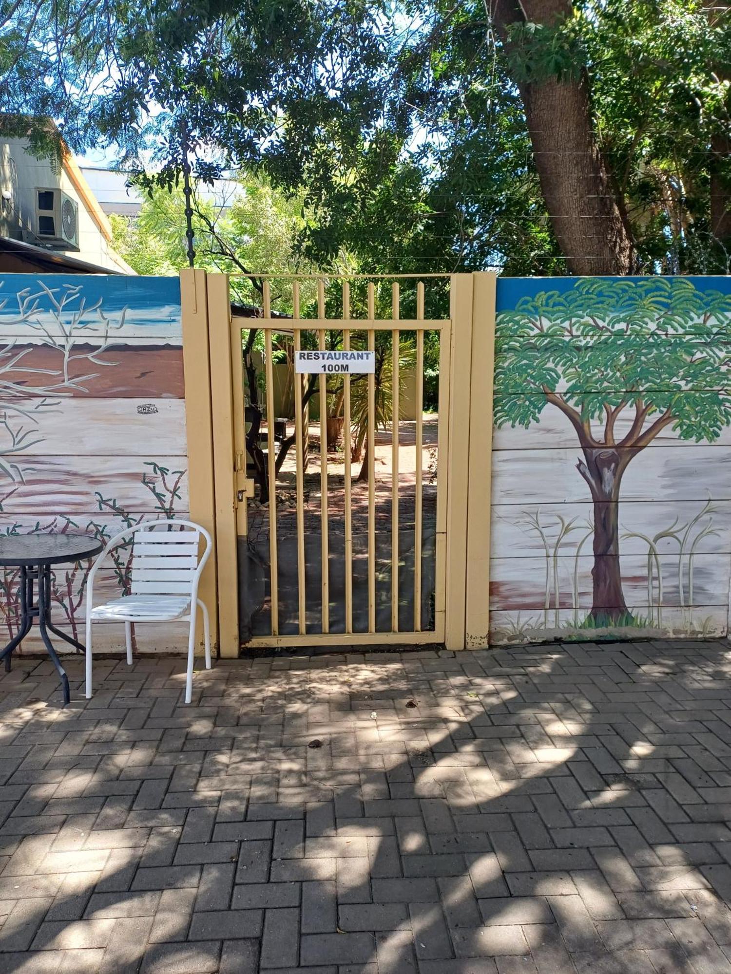 Capbon Guesthouse Βίντχουκ Εξωτερικό φωτογραφία