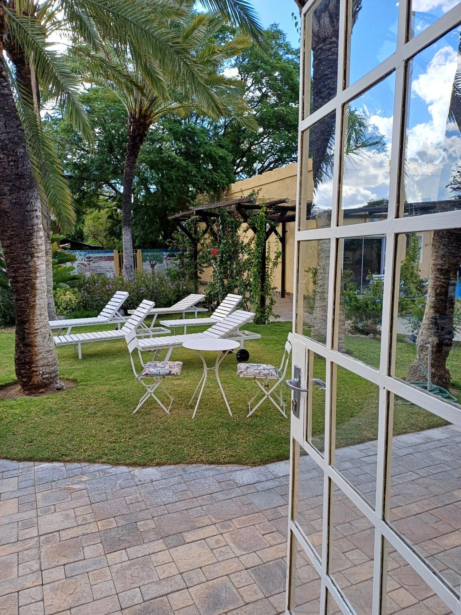 Capbon Guesthouse Βίντχουκ Εξωτερικό φωτογραφία