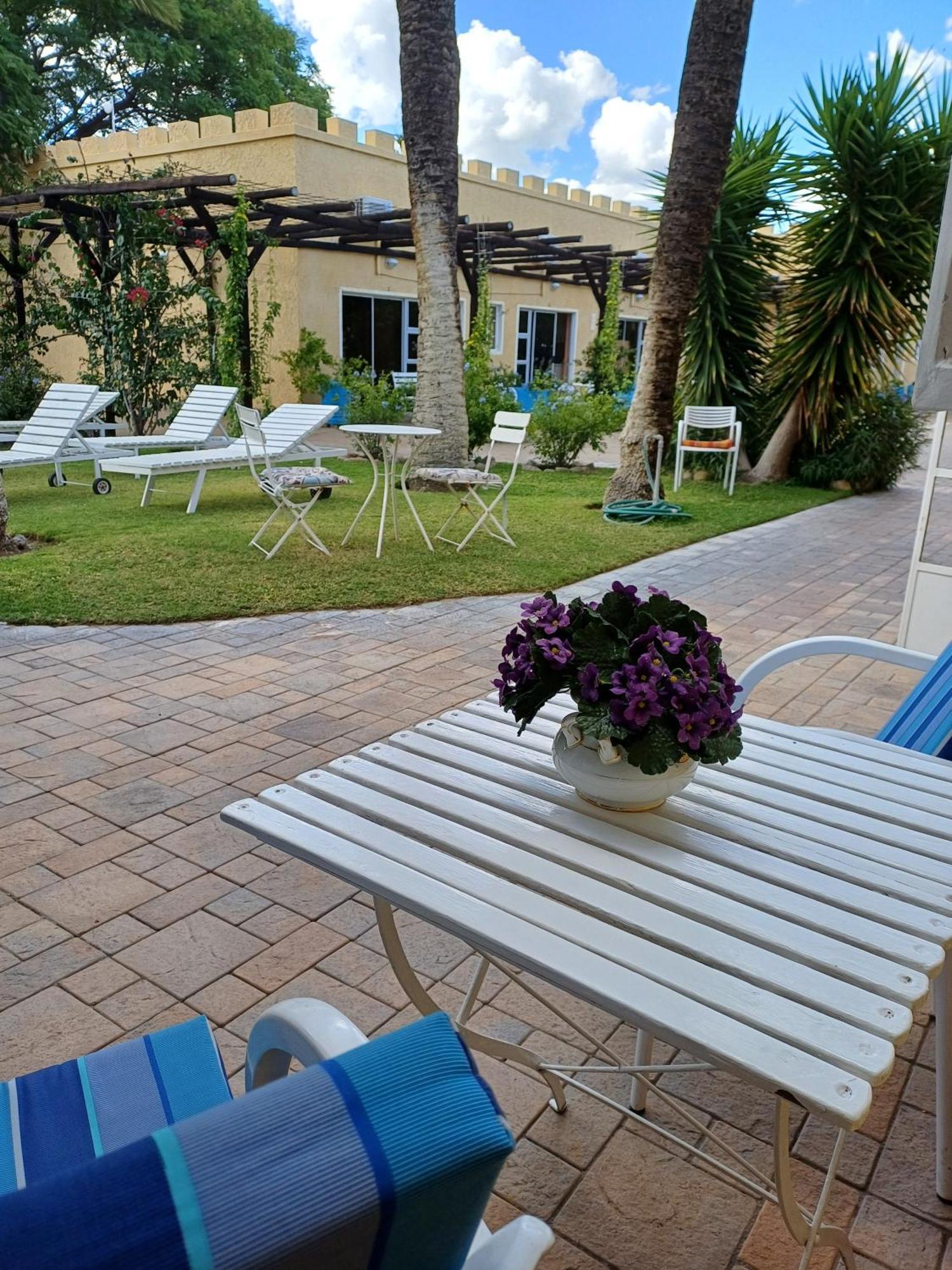 Capbon Guesthouse Βίντχουκ Εξωτερικό φωτογραφία