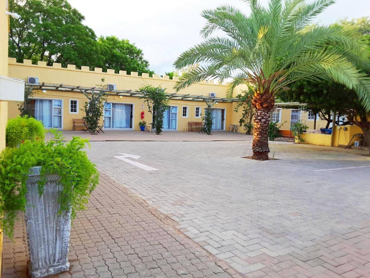 Capbon Guesthouse Βίντχουκ Εξωτερικό φωτογραφία